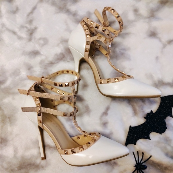 Wild Diva Shoes - 🕸️ White Wild diva heels